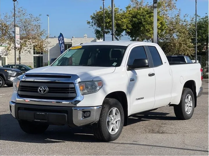 WHITE, 2014 TOYOTA TUNDRA DOUBLE CAB Image 1