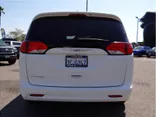 WHITE, 2020 CHRYSLER VOYAGER Thumnail Image 4