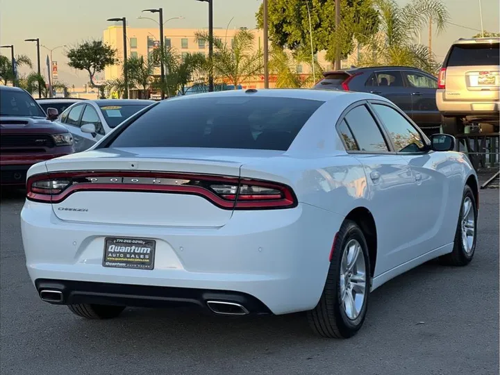 WHITE, 2021 DODGE CHARGER Image 5