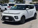 WHITE, 2020 KIA SOUL Thumnail Image 1