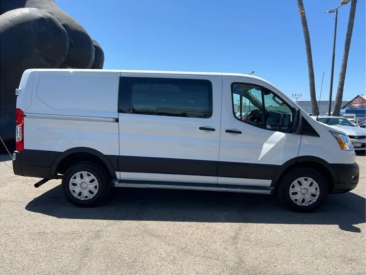 WHITE, 2021 FORD TRANSIT 250 CARGO VAN Image 6