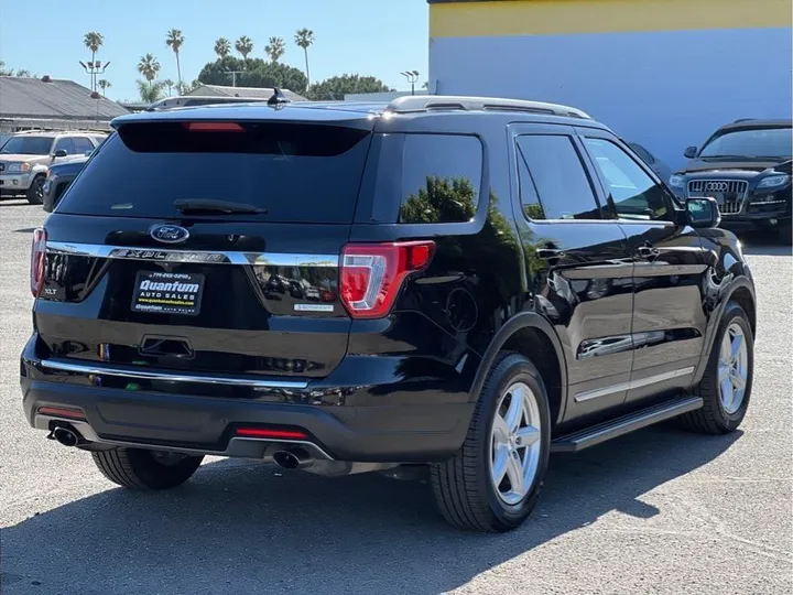 BLACK, 2018 FORD EXPLORER Image 5