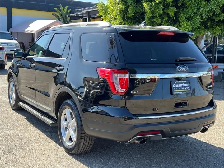 BLACK, 2018 FORD EXPLORER Image 3