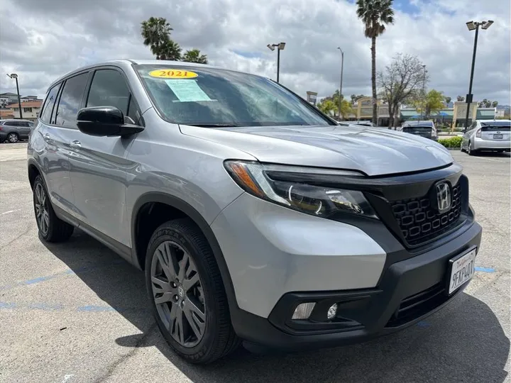 SILVER, 2021 HONDA PASSPORT Image 3