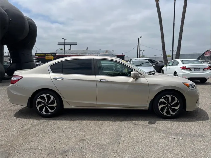 GOLD, 2016 HONDA ACCORD Image 6