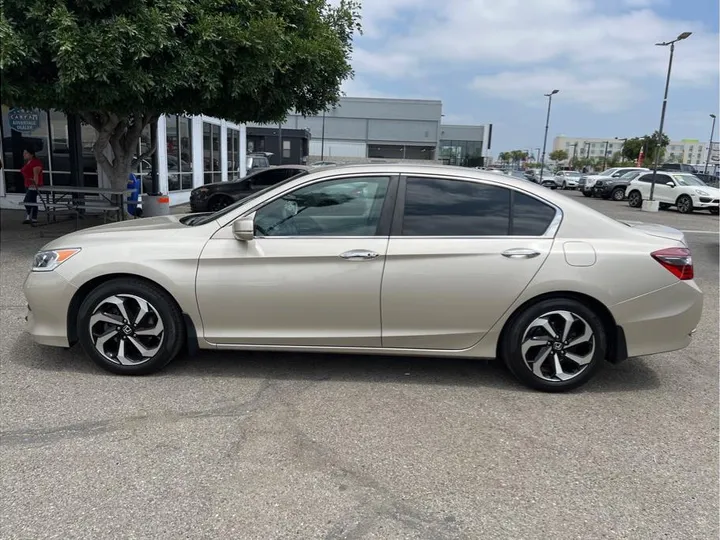 GOLD, 2016 HONDA ACCORD Image 2