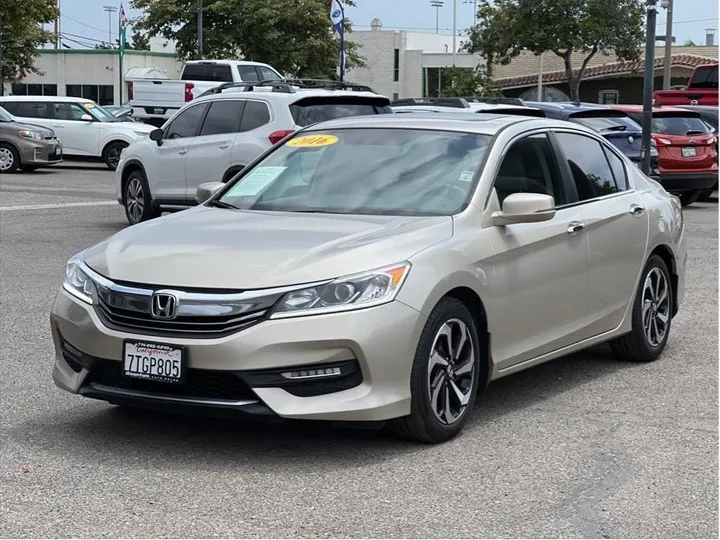 GOLD, 2016 HONDA ACCORD Image 1