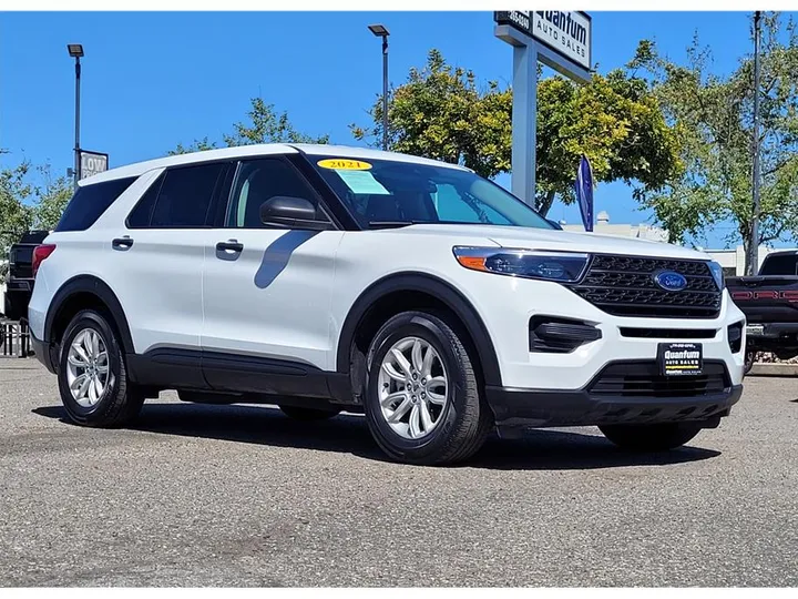 WHITE, 2021 FORD EXPLORER Image 7