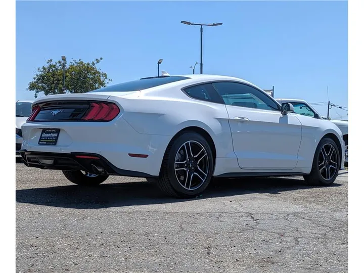 WHITE, 2021 FORD MUSTANG Image 5