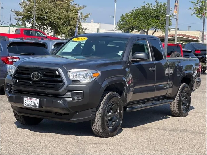 GRAY, 2019 TOYOTA TACOMA ACCESS CAB Image 1