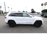 WHITE, 2021 JEEP GRAND CHEROKEE Thumnail Image 6