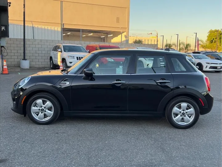 BLACK, 2021 MINI HARDTOP 4 DOOR Image 2