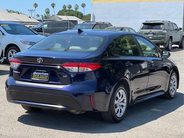 BLUE, 2022 TOYOTA COROLLA Image 5