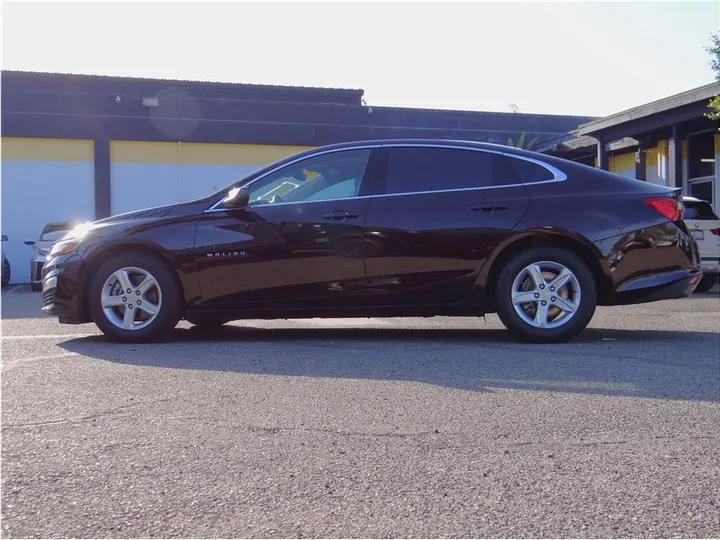 RED, 2021 CHEVROLET MALIBU Image 2