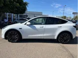 WHITE, 2020 TESLA MODEL Y Thumnail Image 2