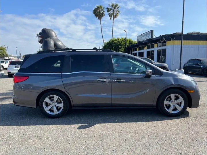 GRAY, 2018 HONDA ODYSSEY Image 6