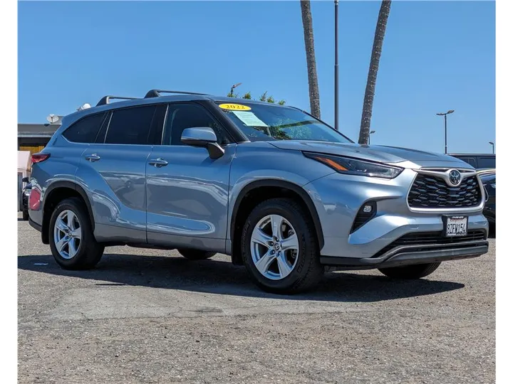 GRAY, 2022 TOYOTA HIGHLANDER Image 7