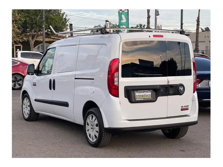 WHITE, 2017 RAM PROMASTER CITY Image 3