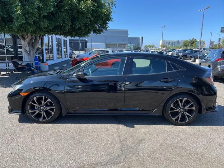 BLACK, 2019 HONDA CIVIC Image 2