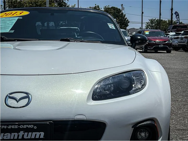 WHITE, 2013 MAZDA MX-5 MIATA Image 9