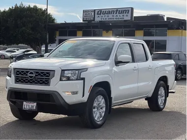 WHITE, 2022 NISSAN FRONTIER CREW CAB Image 17