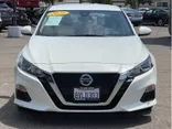 WHITE, 2021 NISSAN ALTIMA Thumnail Image 7