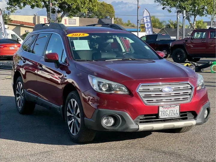 RED, 2015 SUBARU OUTBACK Image 7