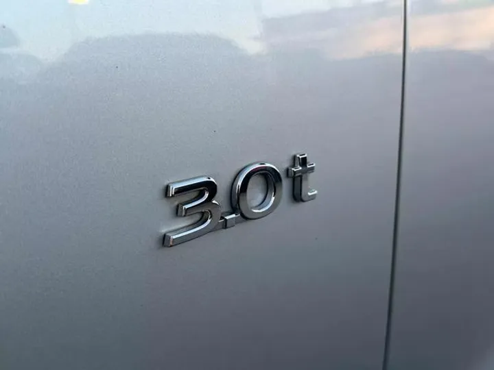 SILVER, 2020 INFINITI Q50 Image 9