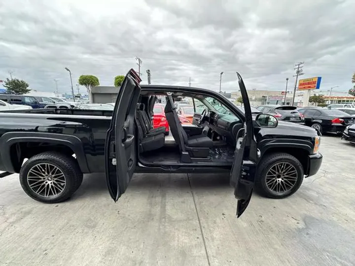 BLACK, 2011 CHEVROLET SILVERADO 1500 EXTENDED CAB Image 13