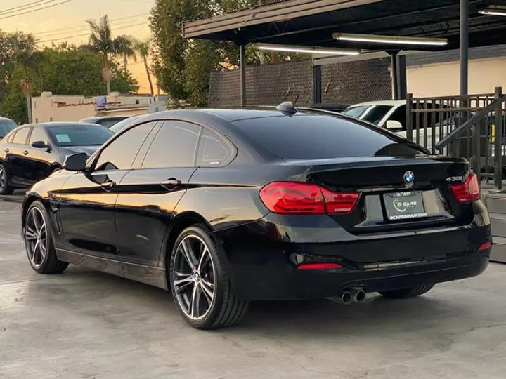 BLACK, 2018 BMW 4 SERIES Image 4