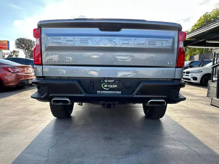 GRAY, 2019 CHEVROLET SILVERADO 1500 CREW CAB Image 5