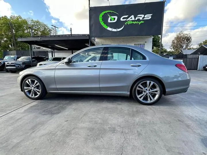 SILVER, 2016 MERCEDES-BENZ C-CLASS Image 3