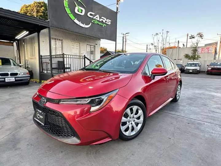 RED, 2020 TOYOTA COROLLA Image 2