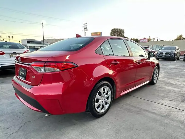 RED, 2020 TOYOTA COROLLA Image 6