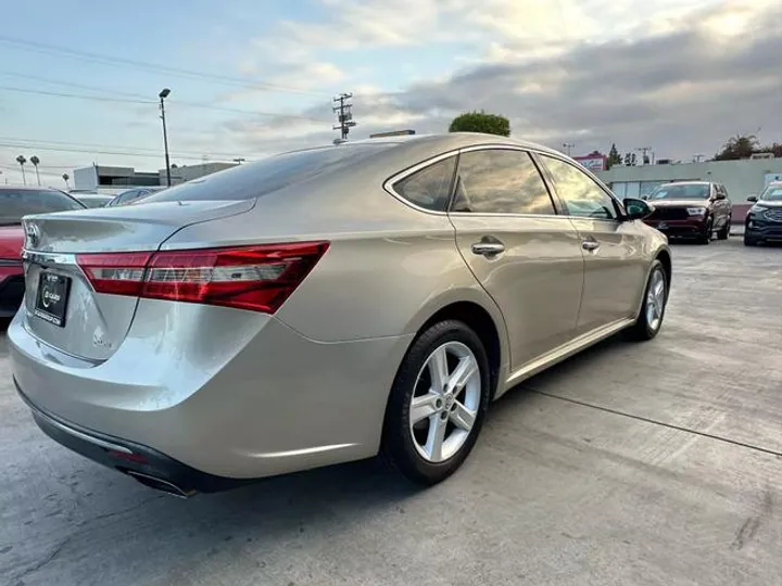 BEIGE, 2018 TOYOTA AVALON Image 6