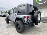 SILVER, 2018 JEEP WRANGLER UNLIMITED Thumnail Image 4