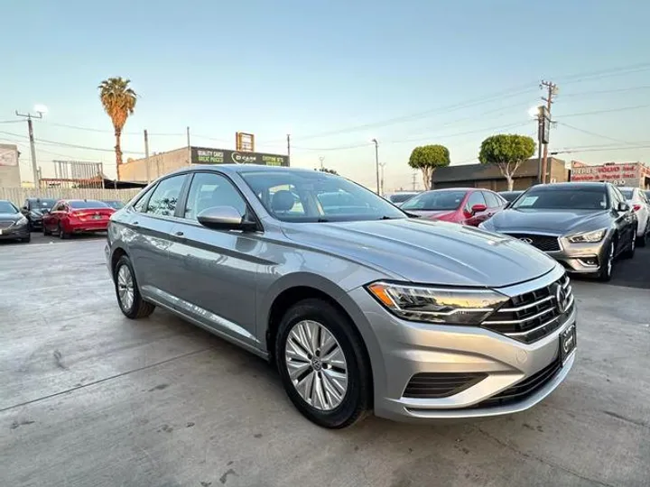 SILVER, 2019 VOLKSWAGEN JETTA Image 7