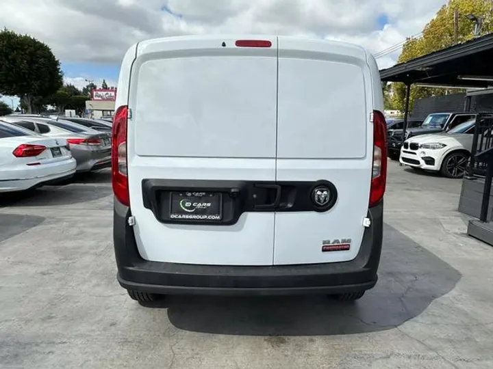 WHITE, 2021 RAM PROMASTER CITY Image 5