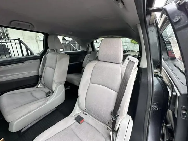 GRAY, 2018 HONDA ODYSSEY Image 11