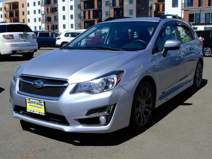 SILVER, 2016 SUBARU IMPREZA Image 8