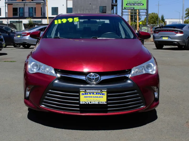 RED, 2017 TOYOTA CAMRY Image 9