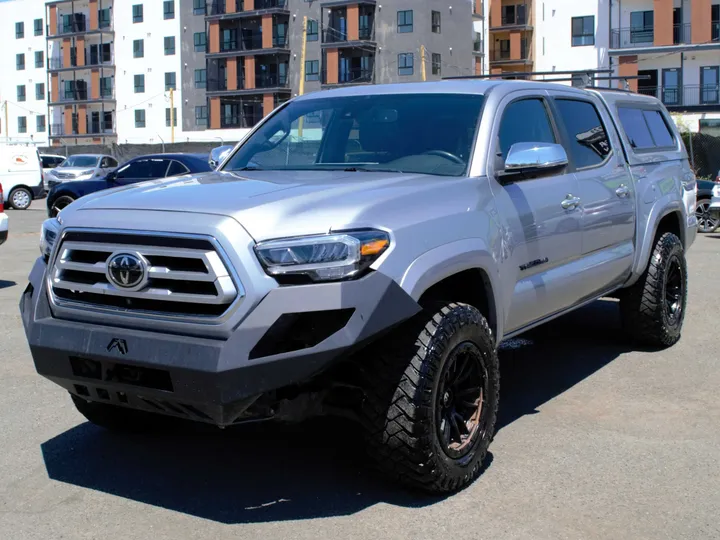 SILVER, 2021 TOYOTA TACOMA DOUBLE CAB Image 8