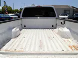 WHITE, 2003 FORD F250 SUPER DUTY SUPER CAB Thumnail Image 5