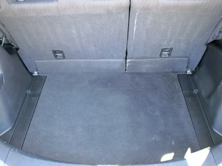 BLACK, 2012 HONDA FIT Image 5