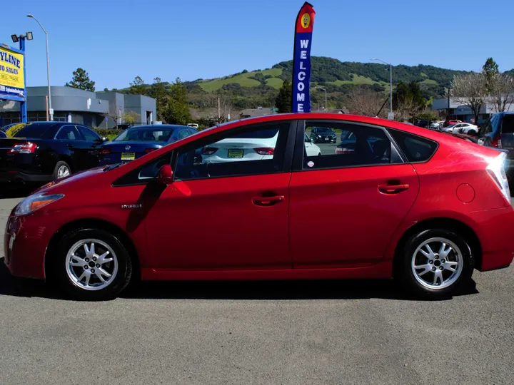 RED, 2010 TOYOTA PRIUS Image 7