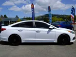 WHITE, 2015 HYUNDAI SONATA Thumnail Image 2