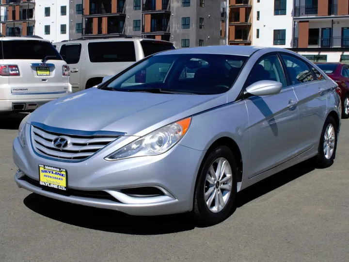 SILVER, 2013 HYUNDAI SONATA Image 7