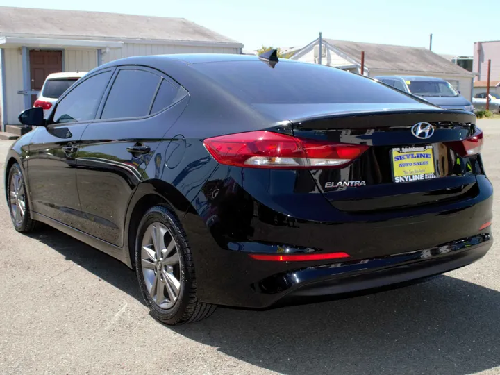 BLACK, 2017 HYUNDAI ELANTRA Image 6