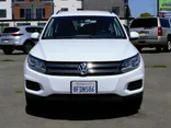 WHITE, 2018 VOLKSWAGEN TIGUAN LIMITED Thumnail Image 9