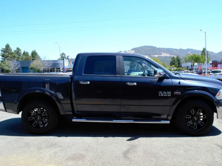 BLUE, 2015 RAM 1500 CREW CAB Image 2
